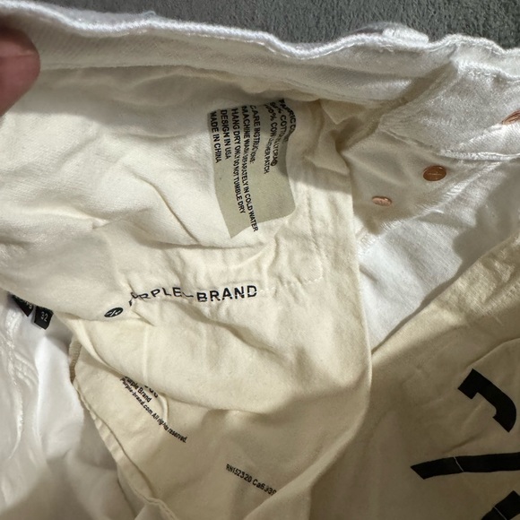 Purple jeans, size 32 slim fit, white jeans with paint splatter✅ - Picture 4 of 9